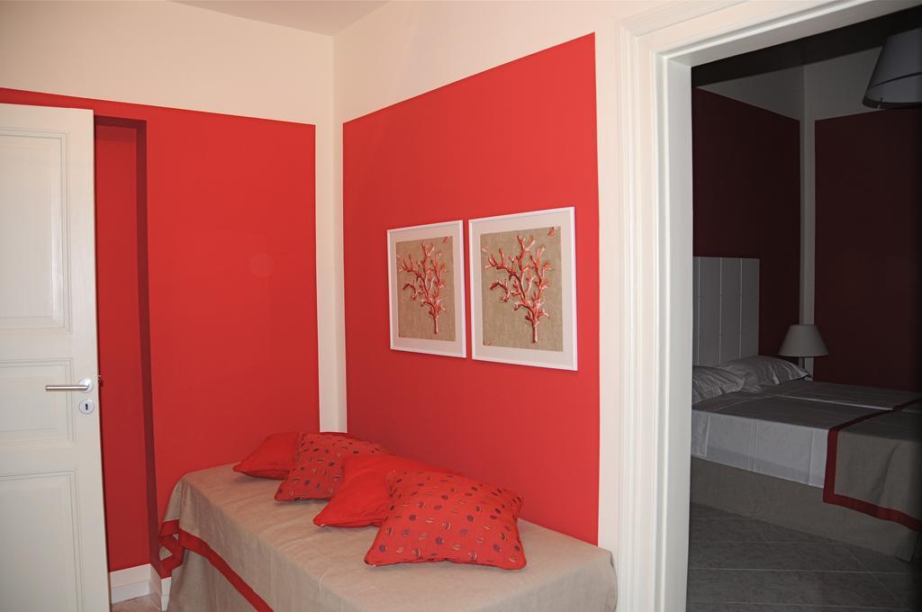 Albachiara Suite Rooms - City Center Trapani Ruang foto