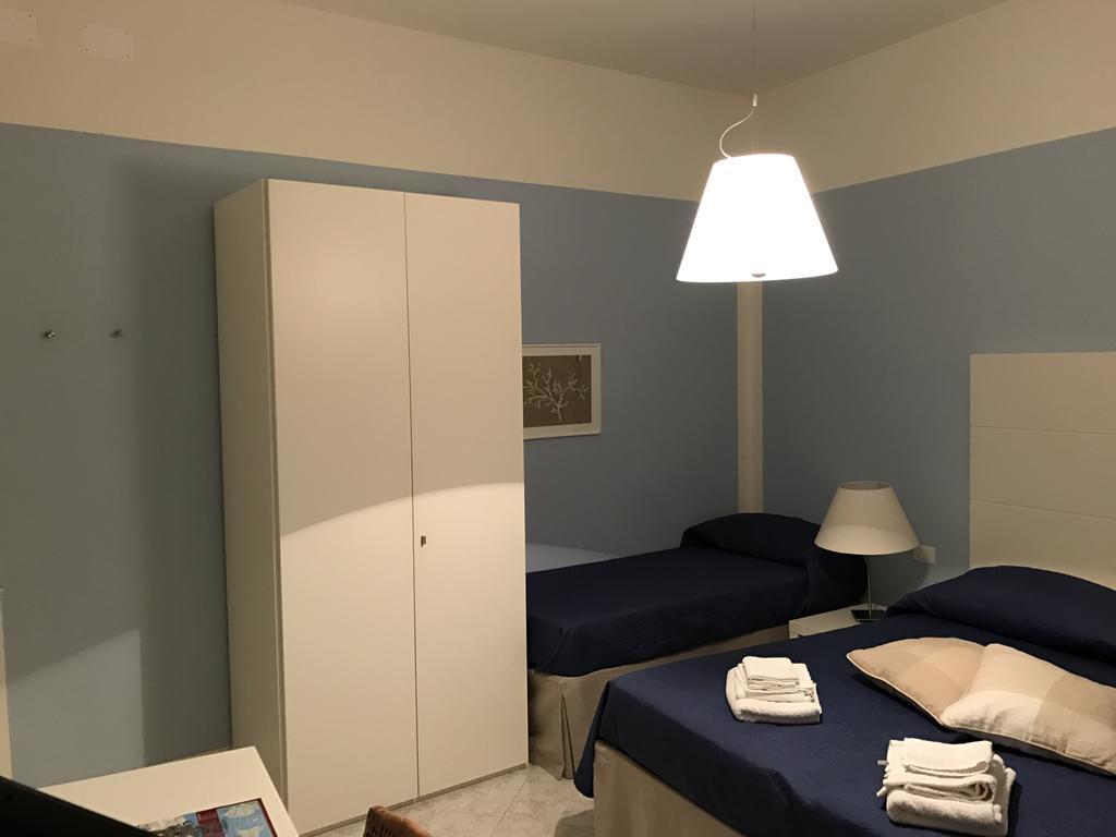 Albachiara Suite Rooms - City Center Trapani Bagian luar foto